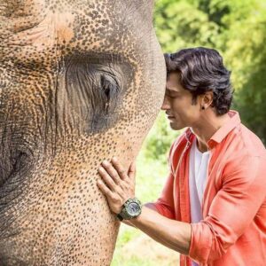 Vidyut Jammwal Instagram - THEY DONT STRESS ABOUT TOMORROW...
Neither do I ..
Hence WE get along..
#ThrowbackThursday