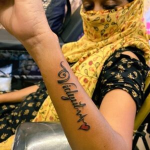 Vidyut Jammwal Instagram - You etched me on your body, yet have left an indelible imprint on my heart.
Love forever❤
#Jammwalions