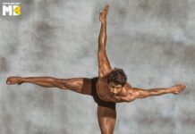 Vidyut Jammwal Instagram - #Kalaripayattu says if you want to be unstoppable, DON'T STOP when your mind tells you to. #PhirseZiddKar #TrueZiddi #MuscleBlaze #ZiddisDontWait #Yoga #ITrainLikeVidyutJammwal #MartialArts #kalaripayattu