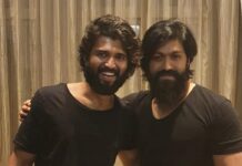 Vijay Deverakonda Instagram - Bonding over our pasts, our futures, conversations, laughs and ambitions ✊🤗