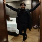 Vijay Deverakonda Instagram - Back! Yo.