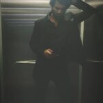 Vijay Deverakonda Instagram - Quick work check.