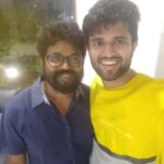 Vijay Deverakonda Instagram – rAngAsthAlAm – bloody A!

Performances A, Direction A, Camera A, Music A, Production A.

Charan 👏 Sam ☺ Sukku sir 😘 Mythri 👍🏼 Dsp 🤘🏼 Ratnavelu 👌