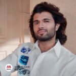 Vijay Deverakonda Instagram - Keep the style game on point. And with Myntra, India's fashion expert, you will always have your Style game Up! Download the @Myntra app today and find fashion that feels great on you. #VijayDeverakondaxMyntra #VijayDeverakondaStyledByMyntra #IndiasFashionExpert #Myntra #MyntraGetTheLook #MyntraFashion #MyntraStyle #CelebStyle #GetTheLook #Ad