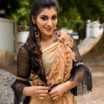Yaashika Aanand Instagram – All ready for the promotions of #zombie 🧟‍♀️
Makeup n hair @radha_makeup_artist 💄 
On camera @gk_.photography._ 📸 
Wardrobe collection @_kaviyamanivannan