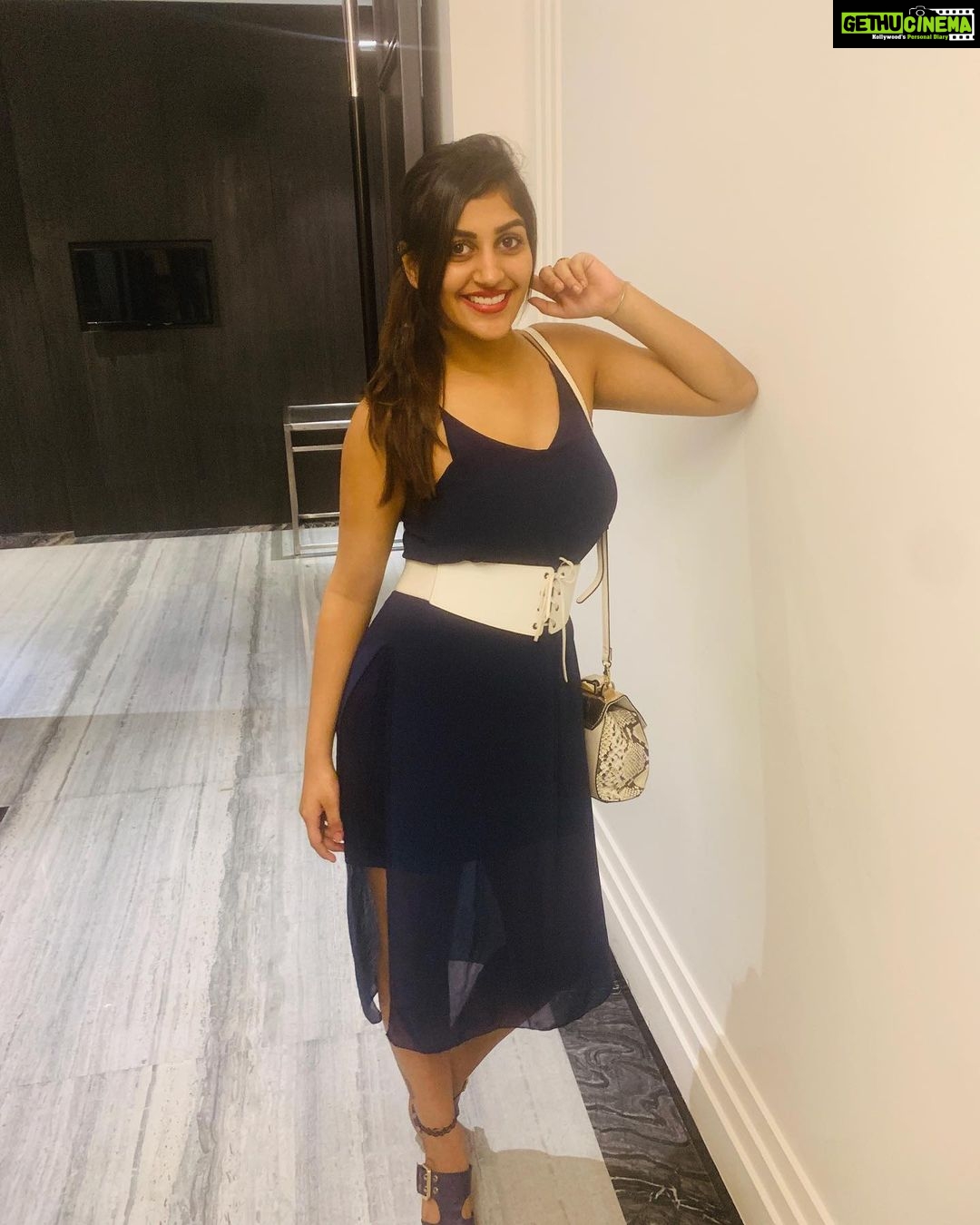 Yaashika Aanand Instagram - 👀👀 Novotel Chennai Chamiers Road