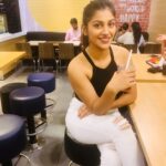 Yaashika Aanand Instagram - Lemon ice tea is my fav wb yours ☺️❤️?