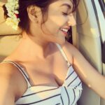 Yaashika Aanand Instagram - Happiness ☀️ flowers 😍 Pondicherry