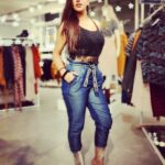 Yaashika Aanand Instagram –