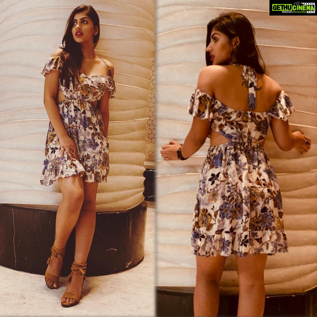 Yaashika Aanand Instagram - Outfit from @slaygirlfashionofficial ❤️ Hilton Chennai