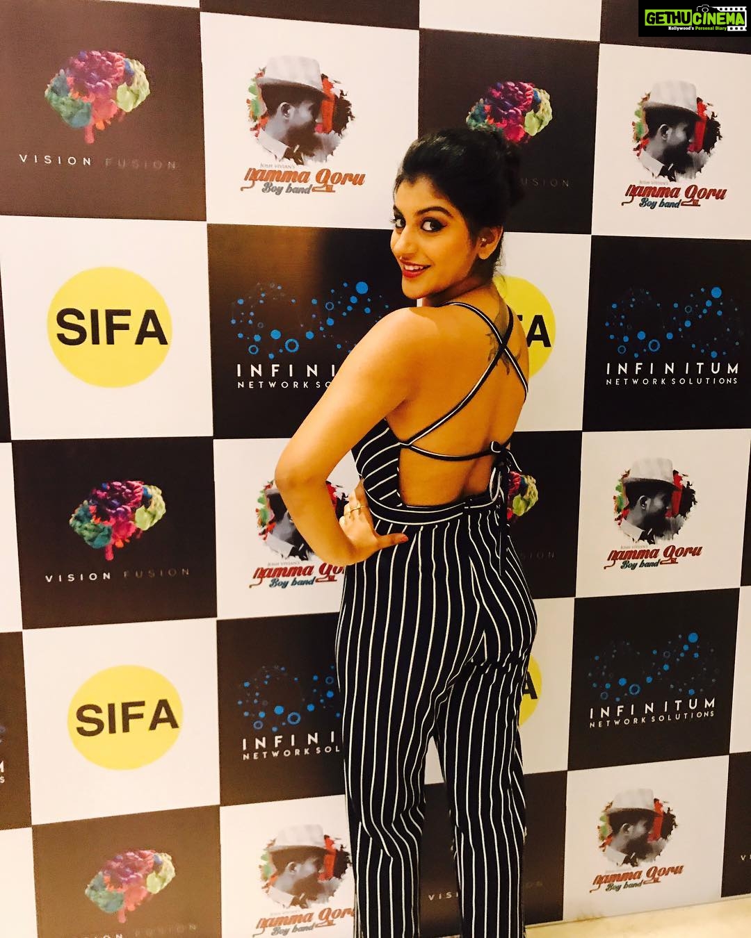 Yaashika Aanand Instagram - SHOWSTOPPIN' 💕 #sifa2018 Hilton Chennai