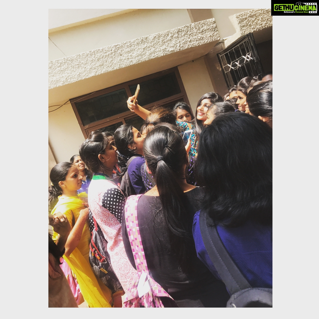 Yaashika Aanand Instagram - On 6th September 2017 I was invited to Guru Shree Shantivijai Jain College For Women ❤️ #NRITHYA2017 I must say this was one of the best colleges I’ve ever been :) The love you all showered on me and the amount of fun we all had together I think it’s something I would cherish my entire life ❤️ I was surprised to see such young inspiring girls who came up with something or the other to keep me stunned and spellbound ❤️ Last but not the least ThankYou the faculty and students who took interest in inviting me ❤️ Ps - only college which made me perform on stage ( this proves what you guys mean to me ) Lots of love Yashika aannand #SwipeRight Guru Shree Shantivijai Jain College for Women