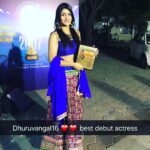 Yaashika Aanand Instagram - Best debut actress for Dhuruvangal16 ❤️ Thank you jury for making it possible ❤️ Dedicating this award to the Dhuruvangal pathinaaru team ❤️ Thanks mummy and daddy ❤️
