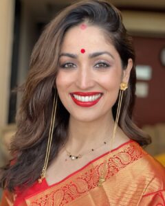 Yami Gautam Instagram - The joy of celebrating my first Karvachauth is unmatched & it became more special as I wear @bulgari Mangalsutra. 

#Bvlgari #BvlgariJewelry #BvlgariMangalsutra #Ad