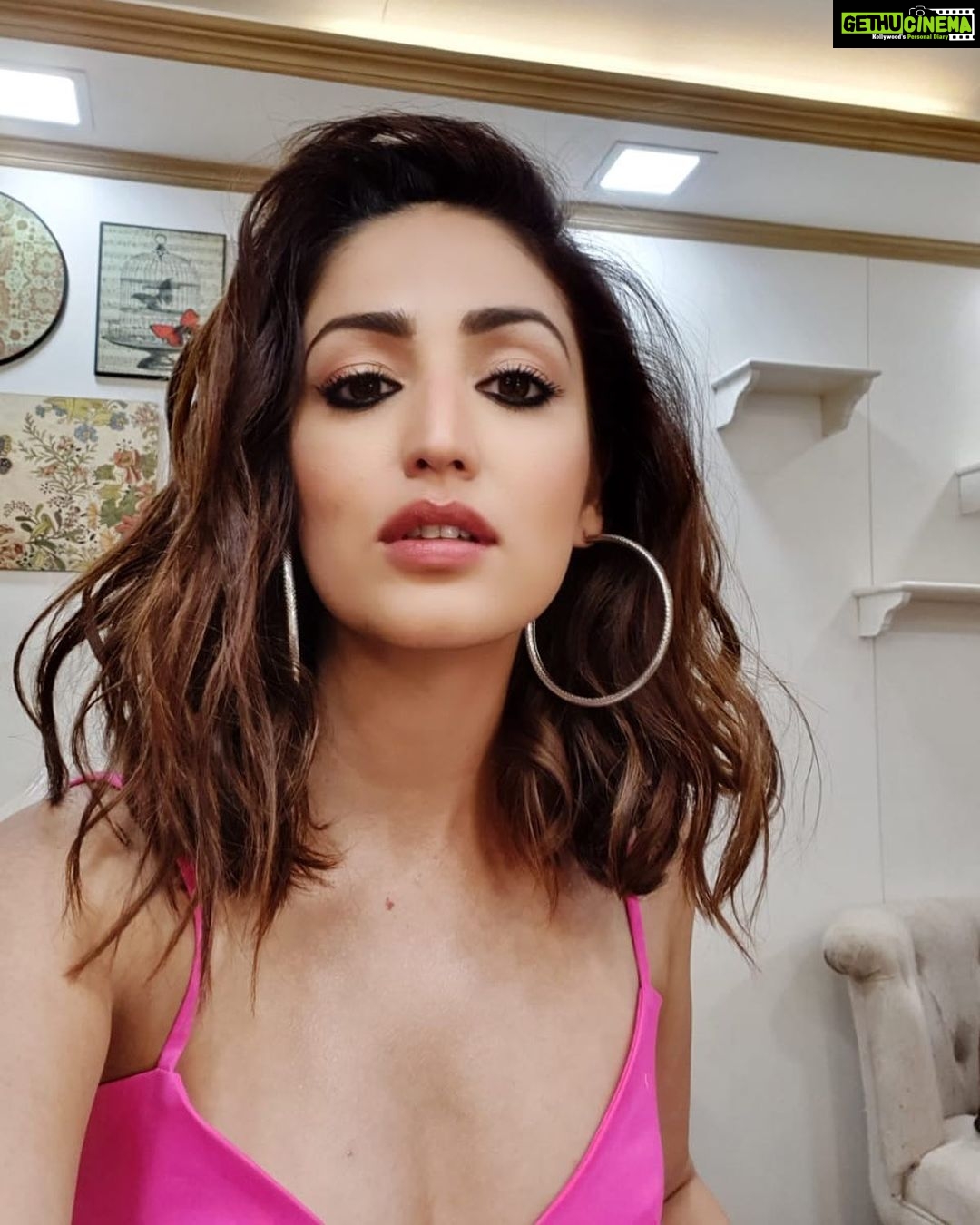 Yami Gautam Xxx Com Video - Actress Yami Gautam Top 100 Instagram Photos and Posts - Gethu Cinema