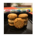 Yami Gautam Instagram - Happy #worldbakingday 🙂 To all the bakers & self-proclaimed bakers like myself🤪 Gluten-free Cinnamon/ginger cookies #nofilter