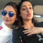 Yami Gautam Instagram - Where art thou looking sister Surri 😋 #sistersdayout 👭 #nofilterneeded