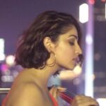 Yami Gautam Instagram - “Life in Hong Kong transcends cultural and culinary borders, such that nothing is truly foreign and nothing doesn't belong.” -Peter Jon Lindberg  #DiscoverHongKong @discoverhongkong Hair and make up - @loveleen_ramchandani Stylist - @mohitrai Video credits: @theladyinbun #BestofHongKong #HongKong #DiscoverHongKonglikeYami