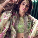 Yami Gautam Instagram – Straight in your eyes , to mesmerize you 💚💫 For @khushmag 
Editor-in-chief: @sonia_ullah
Photography: #AbhaySingh
Outfit: @anushreereddydesign
Jewellery: @toraan.design
Creative Director: @Mannisahota
Fashion Editor: @Vikas_r
HMU: @roshnihairandmakeupartist