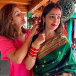 Yami Gautam Instagram - My ‘one man army’ 💚 From rushing to shop whatever we could (and I mean SHAADI shopping) in a span of an hour (since the city was in strict lockdown), to styling my hair & helping me create all these beautiful traditional looks that I always wanted and most importantly keeping me so entertained with your endless jokes & banter with Ojas that I never for a minute felt nervous or anxious. From our endless list making, chai drinking sessions, to your yummy cooking (including homemade milk cakes) and so many other things. ❤️❤️❤️ Having a family where there is only unconditional love, strong middle-class values and traditions makes me feel very lucky & I will always choose these virtues over anything in the world 🙏🏻 Thank you all for this love & respect 😇 P.S love for 90s & Govinda sir...forever💜
