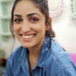 Yami Gautam Instagram - Lighten up, just enjoy life, smile more, laugh more, and don't get so worked up about things...... #nofilter 😀