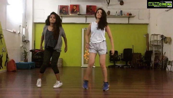 Yami Gautam Instagram - No captions needed while I swish away with my fav @dimplekotecha ❤️boomerang credit @utkarshc21 😋 #DanceDance #thingsthatmakemehappy