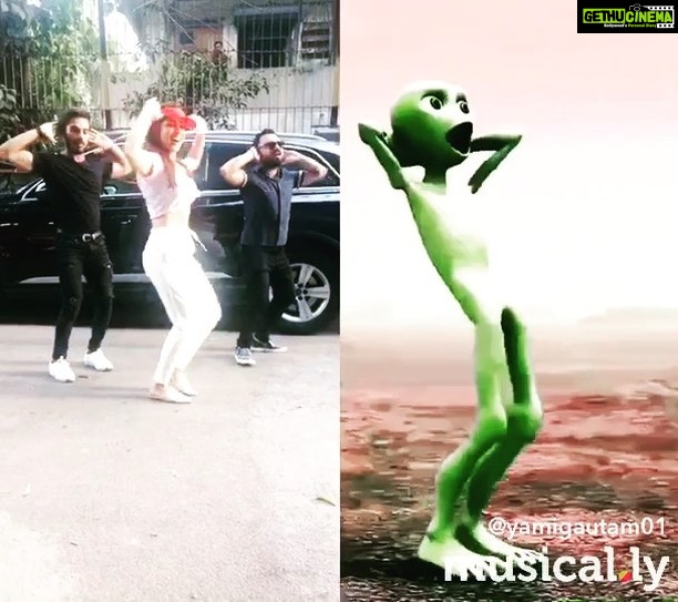 Yami Gautam Instagram - Can't keep myself to join the viral dance #DameTuCoSita on musical.ly app !! Impromtu dhamaal on set with my boys @amitthakur_hair and @thetyagiakshay πβ€οΈ Download musical.ly app and enjoy the funny #DanceWithAlien @musical.lyindiaofficial