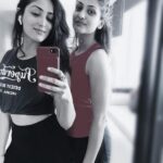 Yami Gautam Instagram – #workoutbuddy #silllyshillllliii😛 #wearecomingtoyou @sameerhansari 😈💪🏼 @surilie_j_singh 😂