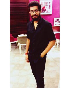 Yuthan Balaji Instagram - Merry #Christmas to all my lovable fans n followers..may this year gives each of us lot of love, happiness n prosperity ☺️❤️😘 With love #Joo (a) #YuthanBalaji #Yuthan