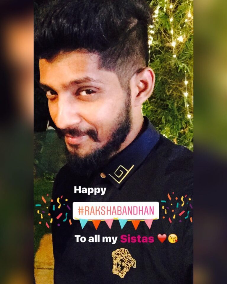 Yuthan Balaji Instagram - Happy #Rakshabandhan to all my wonderful #sistas i have earned in this life ❤️😘 love u all now n forever..I wish happiness stay with you now n forever 😊😊 Your lovely Anna #YuthanBalaji
