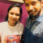 Yuthan Balaji Instagram - My fan @joesoni_vijay surprisingly visited me on her birthday with this tshirt showing how much she respect n love me as a fan..I always has the love n respect on my fans for only one reason “the unconditional love”. But I don’t want any material things to show me ur love..just ur affections r enough ❤️ once again happy birthday Soniya have a great year..n thanks for each n every fan for giving positive vibes through ur affections ❤️ love u all #kYuthanBalaji #YuthanBalaji #Yuthan