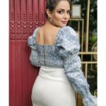 Aanchal Munjal Instagram - 🤍💙🤍 Styled by @theanunarang Shot by @akshayphotoartist Hair & MUA @varshathapa_makeup_hair