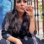 Aanchal Munjal Instagram - ⚠️ I do not practice smoking in my real life and neither do I promote it in any way. This is purely for characterisation.✌🏻