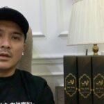 Aaron Aziz Instagram - Sorry tak tahu kenapa tadi line kena potong 2 kali…tak bayar Bil kot anyway Belum yg berjaya B.A.C naik RM1200… Jgn lupa @aaronaziztheoud.hq new home fragrance #albaytbyaaronaziz dan juga my streetwear dgn @hombretwentyone stay safe semua!! #Abgtaktahangelak #Abgnakkorangmenang #AbglivelagikalauesokOK
