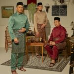 Aaron Aziz Instagram – Yang mana satu idaman kalbu….. Warna baju……

Club Bapak Bapak @jakeltextile #bajumelayuaaronaziz @nabilzira @shuk_sahar