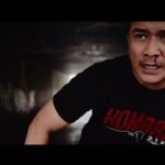 Aaron Aziz Instagram - Semua orang ada cerita sendiri di sebalik zaman jatuh dan bangun… Our past doesn’t reflect on who we are. It only says who we were once upon a time… what matters is going forward to better things… Alhamdulillah tanpa izinNYA tak mungkin kita bole berjaya Dunia akhirat… @hombretwentyone #garangstreetwear