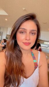 Aarti Chhabria Instagram - Birthday Celebrations have kicked in! 🥳🎉🤗💋 On my birthday, I will be choosing one special person to share the basic version my programme with for absolutely no price! As a gift.. Do fill the eligibility form over the next 48 hours ( which you can find in my bio or in my story, - fill that to get access! All my ❤️ to you! Applications close at the end of the day on 21st Nov! You shall be notified if you’re selected
❤️ #luckydraw