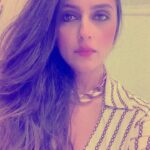 Aarti Chhabria Instagram - Move slow but M O V E 2022! Your direction is more important than your speed! . . . #reels #move #instareels #goodnight #aartichabria #directionmoreimportantthanspeed