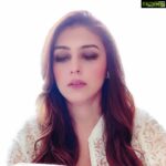 Aarti Chhabria Instagram - “Follow your bliss and the universe will open doors where there were only walls.” #quoteday #quotes . . Happy Sunday everyone! 🤍🕊 Love you all🐻‍❄️ . . . . #white #light #whitelight #aartichabria #whitejacket #softcurls #pinklips