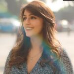 Aarti Chhabria Instagram – Loving the #Mumbai Vibes! ❤️✨🌈 Feeling radiant and exhilarated 🤩💖🎶
📸: @dhruvgohil_ 
.
.
.
.

.
 #thursdayvibes #thursday #thursdaythoughts #southmumbai #highlife #highconsciousness #aartichabria #gatewayofindia #candid #mycoffee Gateway of India