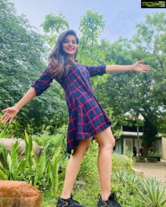Aathmika Instagram - There’s no time to be bored in a world as beautiful as this 💫

#aathmihearts