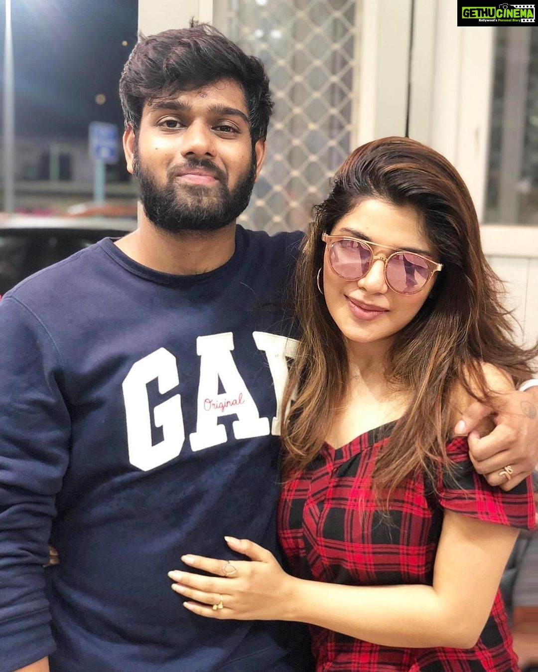 Aathmika Instagram - Happiest birthday my dearest brother! Every women in this world deserves a brother like you.Someone who understands you even without speaking. Your maturity level at this age amazes me everytime. Our journey through life may take us far apart but it will not matter as neither distance nor time will dull that which is between us. Cannot wait to travel and explore food with you. Wishing you only great things ahead, go on and conquer the world. You always got my back, always :) Need all your wishes and love for my brother @monieshramesh 🥰🥳❤️