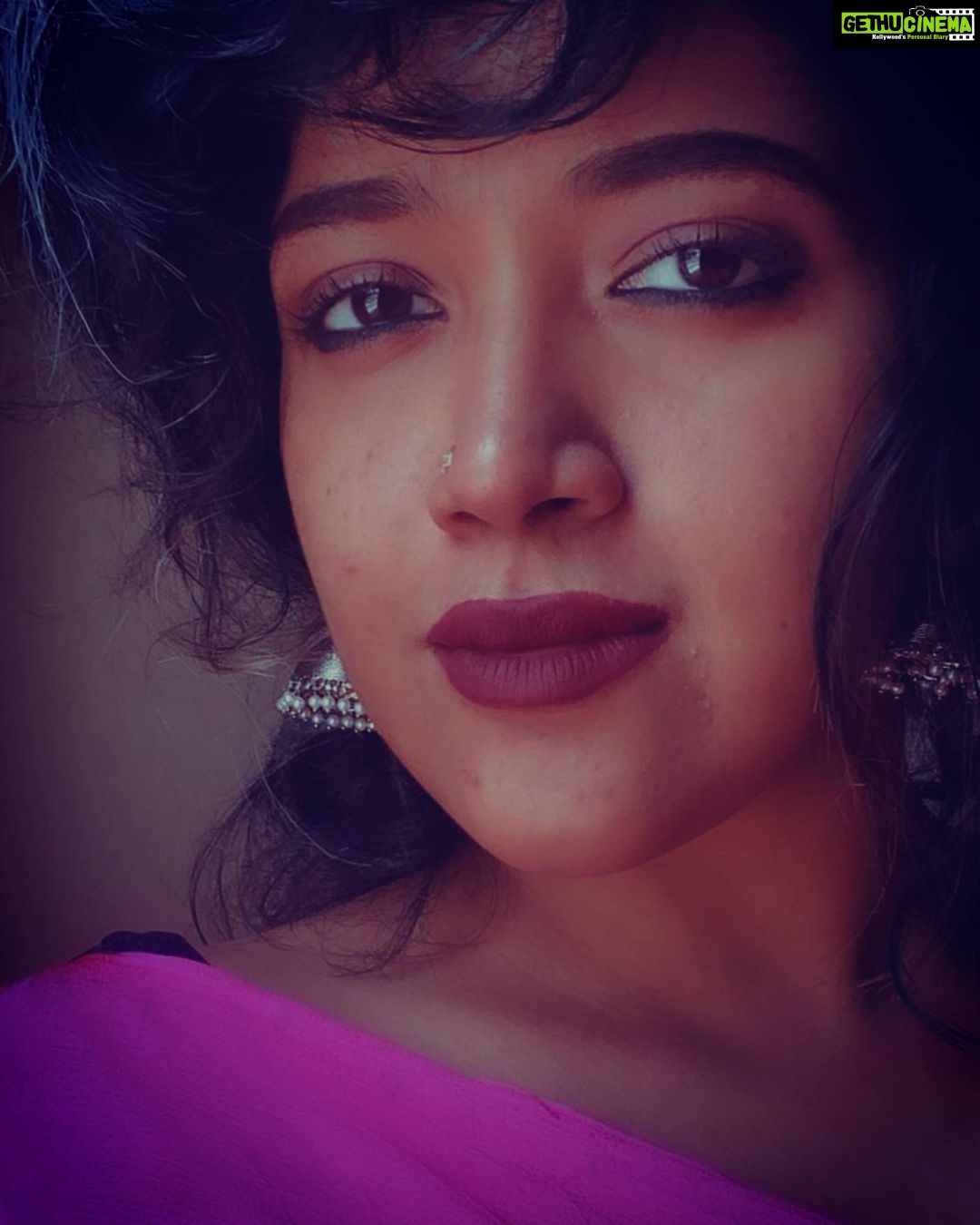 Abhirami Suresh Instagram - It’s in the eyes, it’s always in the eyes. :) (: #Amen #AbhiramiSuresh #LiveLoveLiberate #ExplorePage