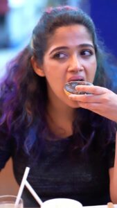 Abhirami Suresh Instagram - PART 2 :) 
Come visit #AjmalBismi for world class in-store experience & deals. #Ad @bismigroupofficial @joshmalayam @joshofficialapp