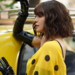 Adah Sharma Instagram - Taxi or Rickshaw ? Back to back💛🖤💛🖤 SWIPE to the last pic to see the story of my life 🥲🥲🥲 . . . Kaali Peeli 💛🖤💛🖤 📸@biryanimasala Styled by @juhi.ali Hair @snehal_uk Saree @suta_bombay @rubansaccessories Heels @charleskeithofficial @jagats38 #filmfare #filmfareawards #100YearsOfAdahSharma #adahsharma