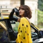 Adah Sharma Instagram - Taxi or Rickshaw ? Back to back💛🖤💛🖤 SWIPE to the last pic to see the story of my life 🥲🥲🥲 . . . Kaali Peeli 💛🖤💛🖤 📸@biryanimasala Styled by @juhi.ali Hair @snehal_uk Saree @suta_bombay @rubansaccessories Heels @charleskeithofficial @jagats38 #filmfare #filmfareawards #100YearsOfAdahSharma #adahsharma