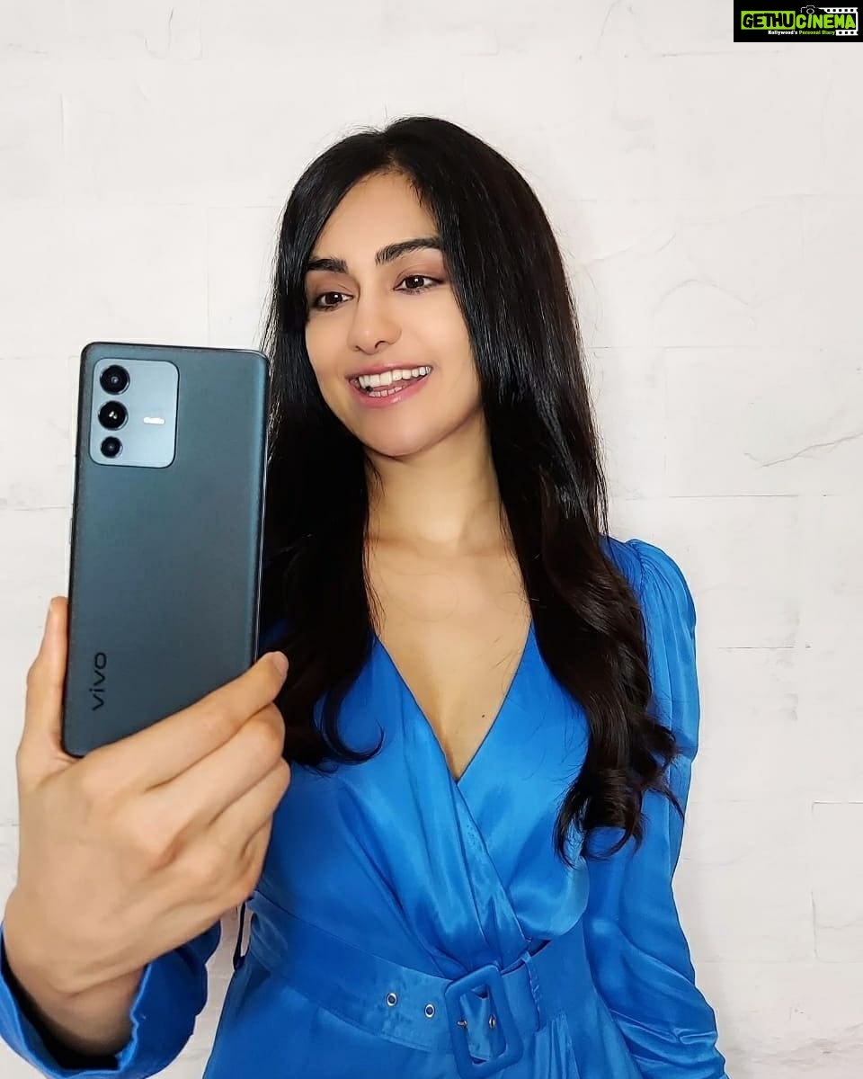 Adah Sharma Instagram - A sleek and stylish design featuring India’s slimmest 3D curved display & India’s First Color Changing Fluorite Glass, say hello to my gorgeous #vivoV23Series, the perfect complement to every outfit I wear. All my photographs are all so crystal clear on India's First 50MP Eye AF Dual Selfie and a 108MP Ultra Clarity Rear Camera. Taking pictures is a truly a delight. #DelightEveryMoment Head over to @vivo_india and pre-book yours today!