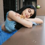 Adah Sharma Instagram - Blessed are those whose hearts can bend for they will never be broken 🤩 New year's resolution : to work on my cardiac flexibility 🙃🤓 Blue poison dart frogs are considered one of the most toxic or poisonous animals on earth ❤️❤️ , , , SWIPE at your own risk The poison from the blue poisonous frog can cause swelling , nausea and muscular paralysis . 🙆‍♀️ @snehal_uk 🧞@juhi.ali @asaga.in @kharikajai @rubansaccessories #100YearsOfAdahSharma #adahsharma #WindowWoman