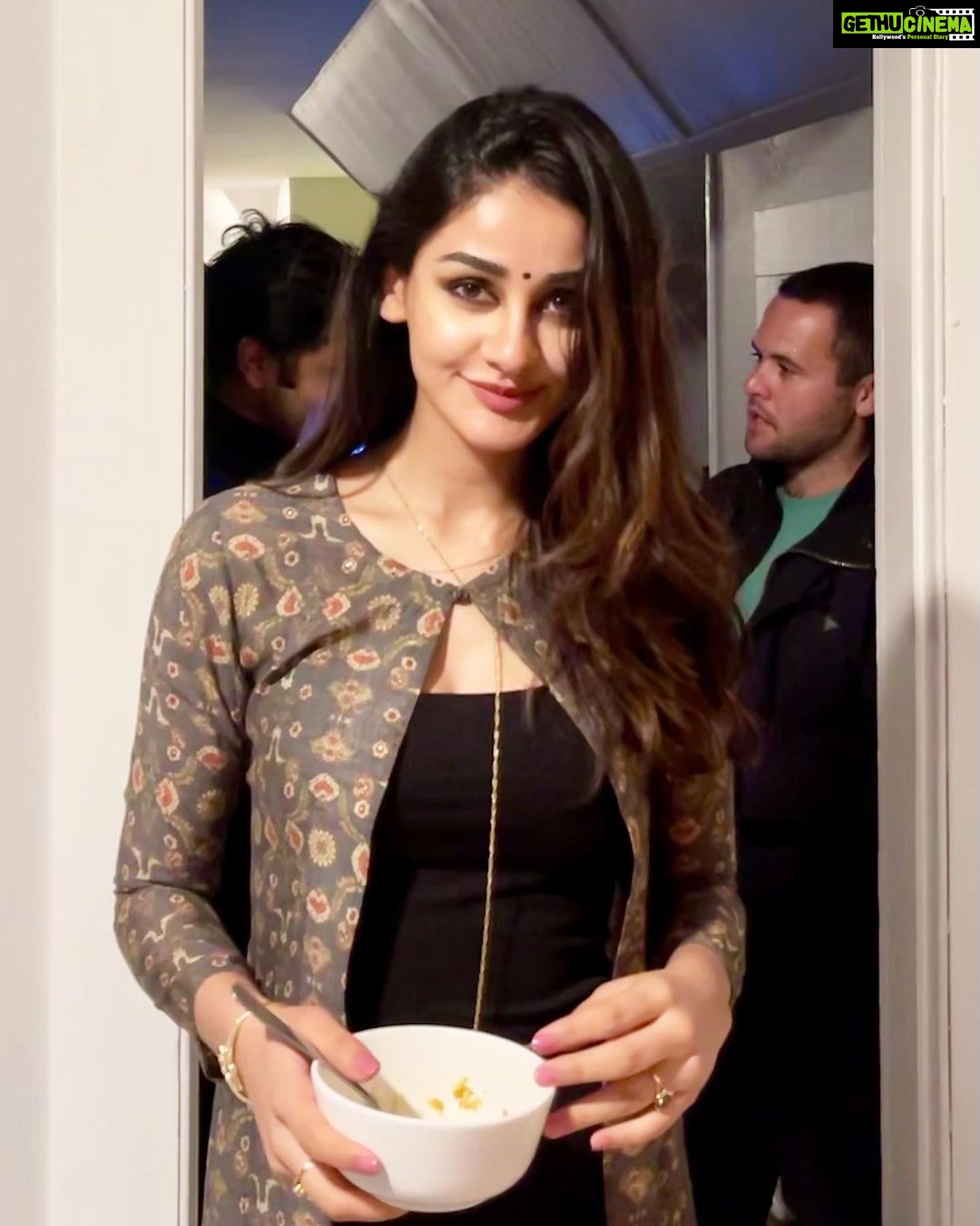 Aditi Arya - 14.9K Likes - When @anuragdash31 got South Asians to feed on a bowl full of sanskars.