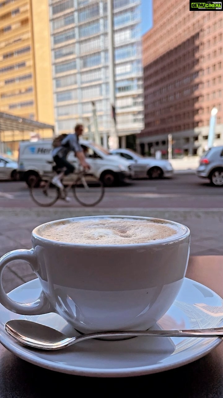 Aditi Chengappa - 211 Likes - Guten morgen ☕️
.
.
.
#berlin #kaffee #kaffeeliebe #morgen #coffeereels #morningreels #happymood #deutschland #relax #capuccino